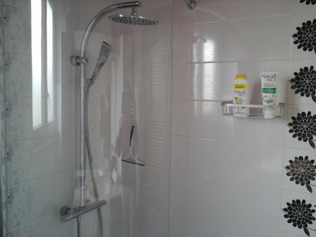 Chez Evelyne Chambre D'Hotes Chez L'Habitant Verdun-sur-Meuse Екстериор снимка